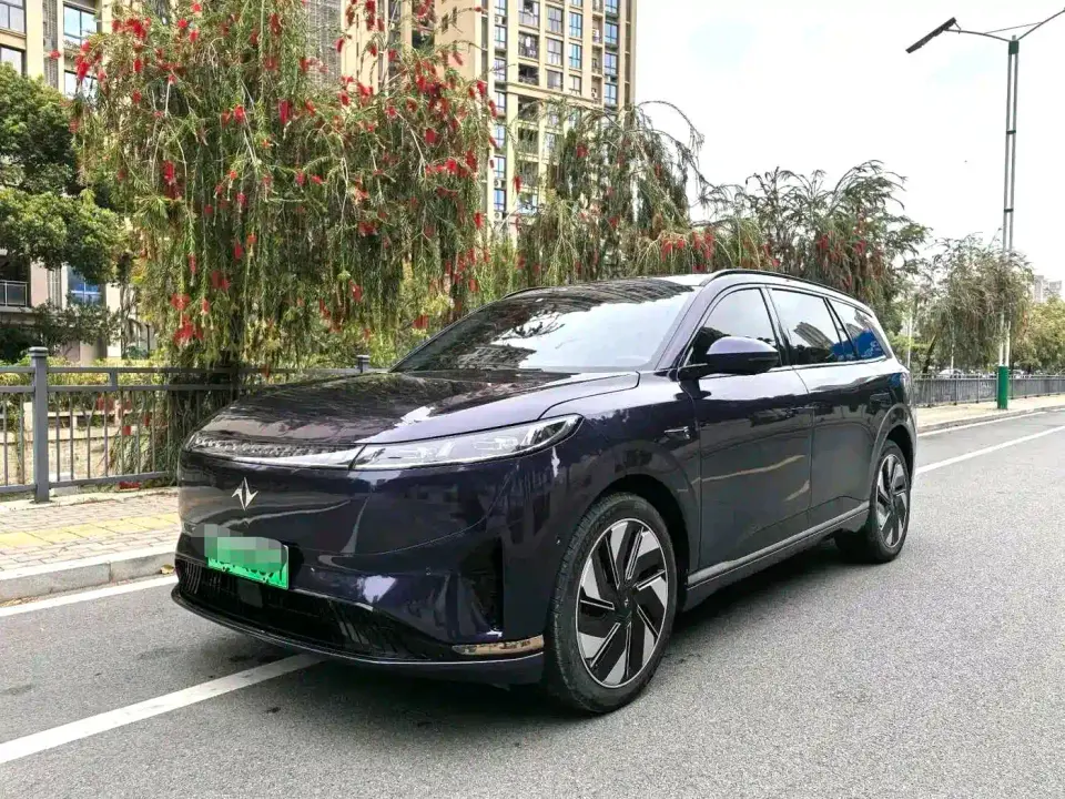 Dongfeng Yipai eπ008 210Max Range Extender 6-Seater 2024
