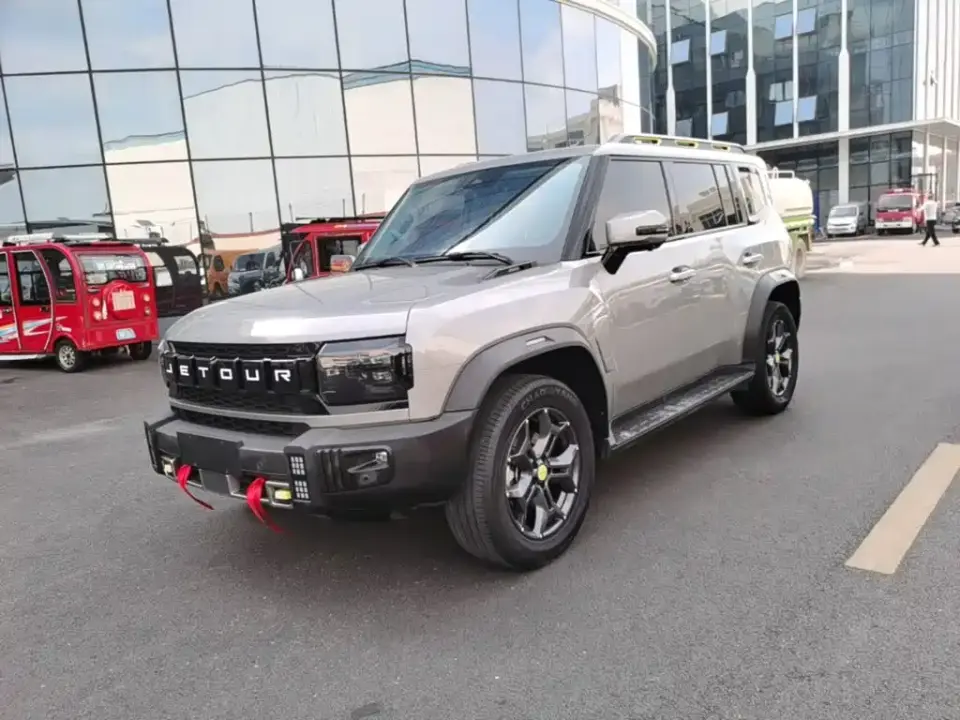 Jetour Traveler Model 2.0T 4WD Cross PRO 2023