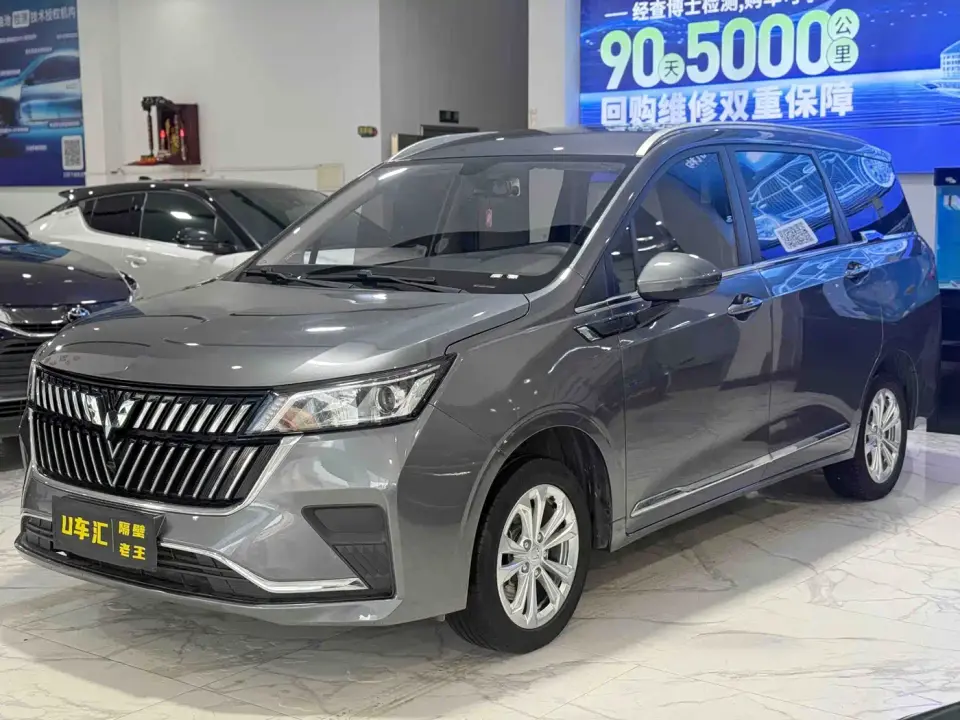 Wuling Motors Wuling Jiachen 1.5L Manual Free Comfort 2023