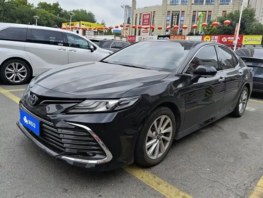 Toyota Camry 2.0G Luxury Edition 2022