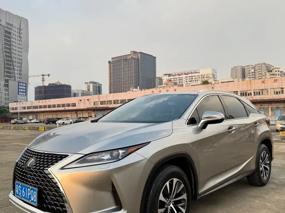Lexus RX Facelift 300 2WD Comfort Edition 2021