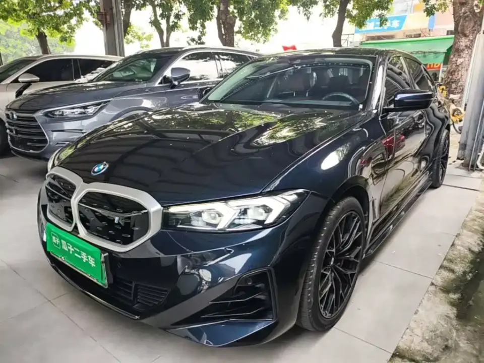 BMW i3 eDrive 35 L 2024