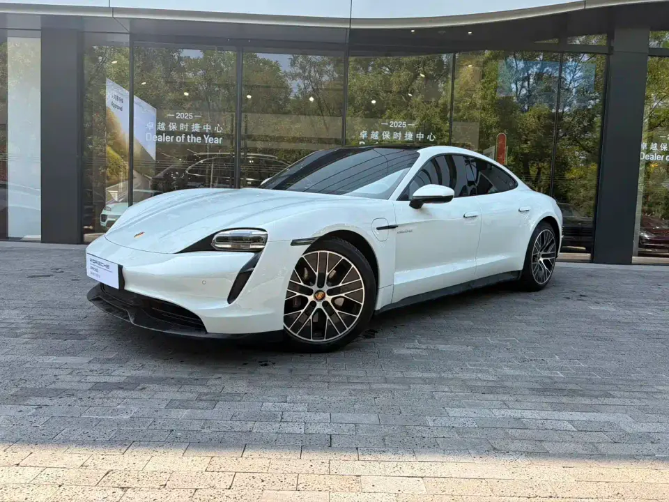Porsche Taycan Taycan 2024