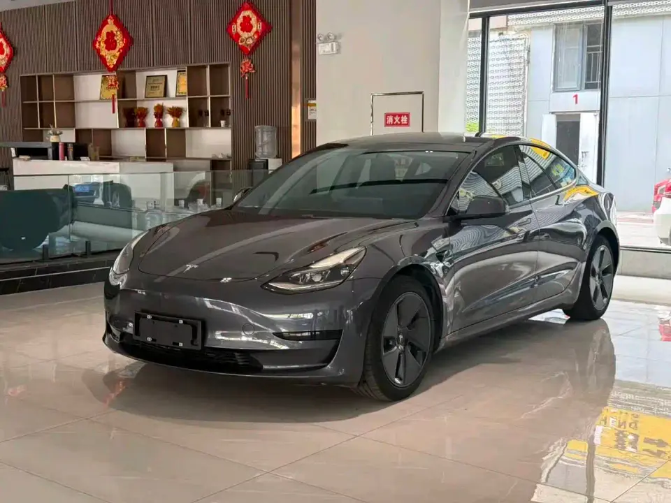 Tesla Model 3 Standard Range Rear-Wheel Drive Upgrade 2021