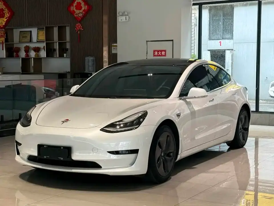 Tesla Model 3 Standard Range Rear-Wheel Drive Upgrade 2020