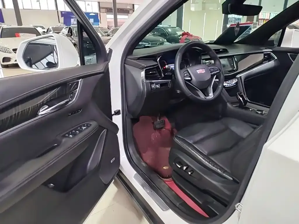 Cadillac XT6 28T 6-Seater Luxury Model 2020 — фото 16