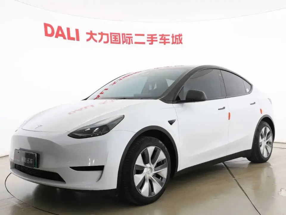Tesla Model Y Facelift Rear-Wheel Drive Version 2022