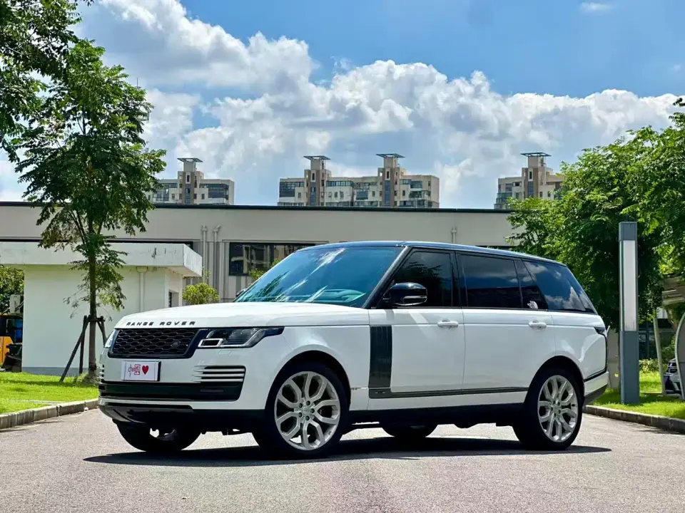 Land Rover Range Rover 3.0 L6 400PS Heritage Extended Classic Edition 2022