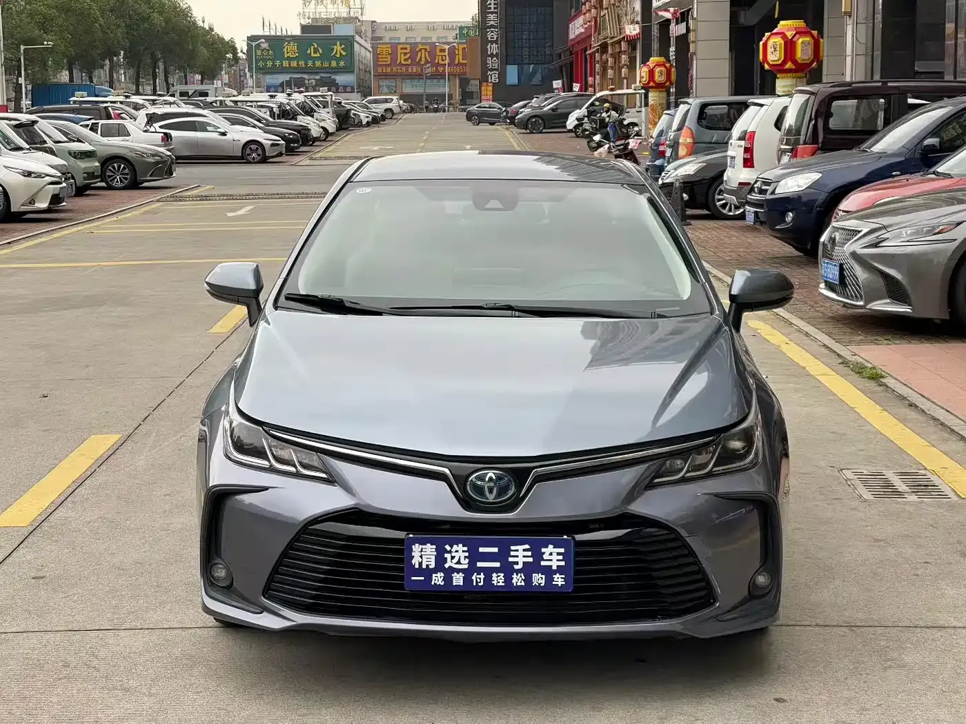 Toyota Corolla Hybrid 1.8L E-CVT GL-i Pioneer Edition 2020 — фото 2