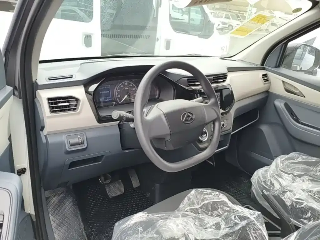 SAIC Maxus Maxus EV30 Pure Electric Intelligent Logistics Expert Long Wheelbase Gotion 2026 — фото 6