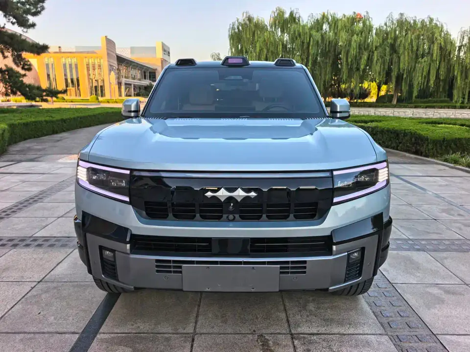Fangchengbao Leopard 8 Zhiyong Flagship 7-Seater 2024