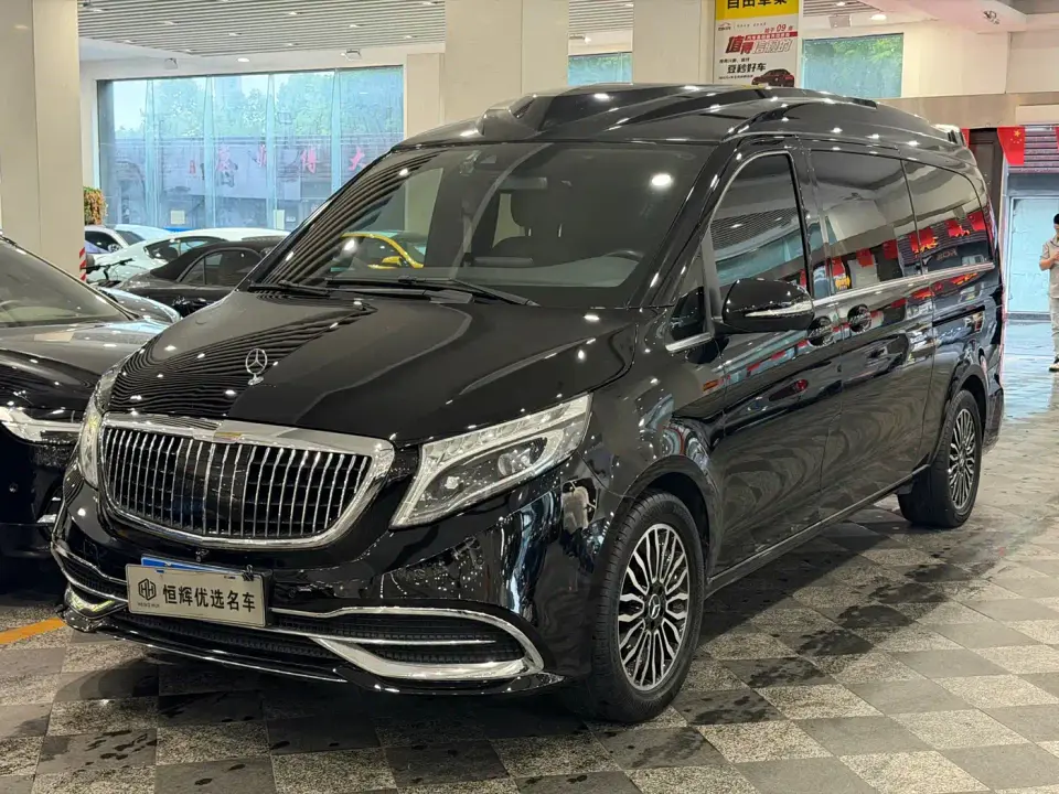 Mercedes-Benz V-Class V 260 L Premium Long Wheelbase Edition China VI 2019