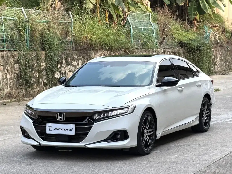 Honda Accord 260TURBO Luxury Edition 2022