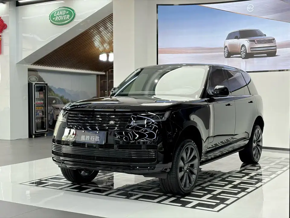 Land Rover Range Rover 3.0 L6 400PS Genesis Extended Wheelbase 2025