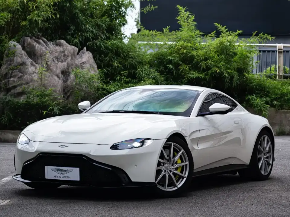 Aston Martin V8 Vantage 4.0T V8 Coupe 2019