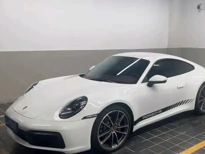 Porsche 911 Carrera 3.0T 2023