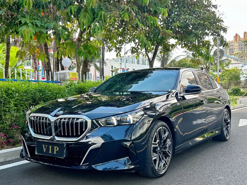 BMW 5 Series 530Li Premium M Sport Package 2024