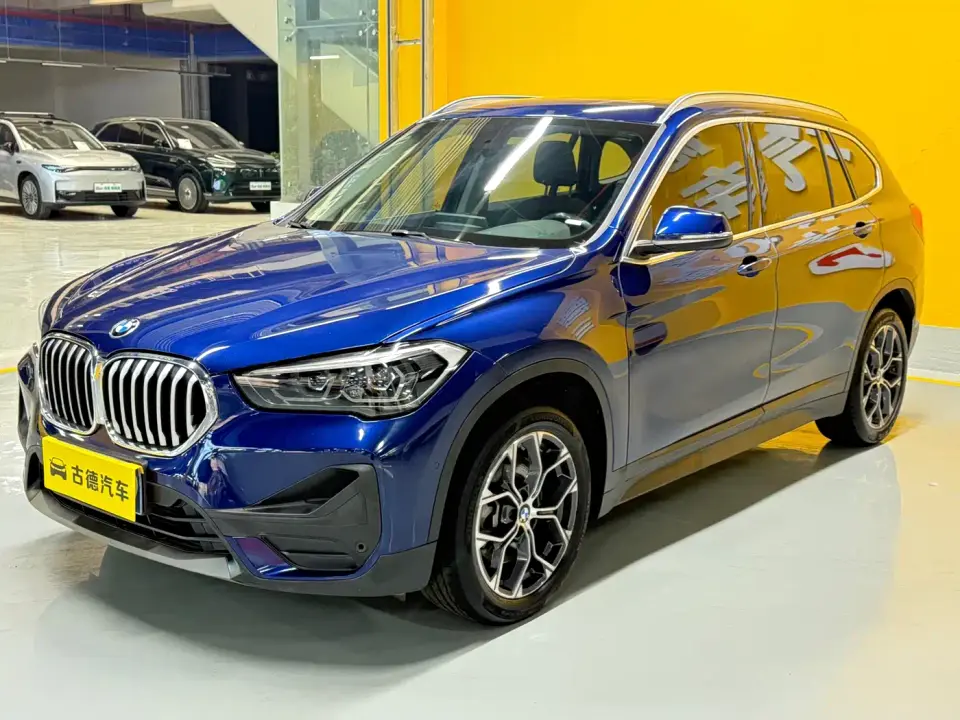 BMW X1 sDrive25Li Leading Model 2020