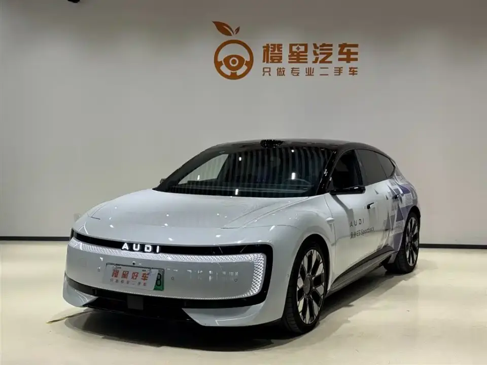 Audi E5 Sportback Model Base Version 2025
