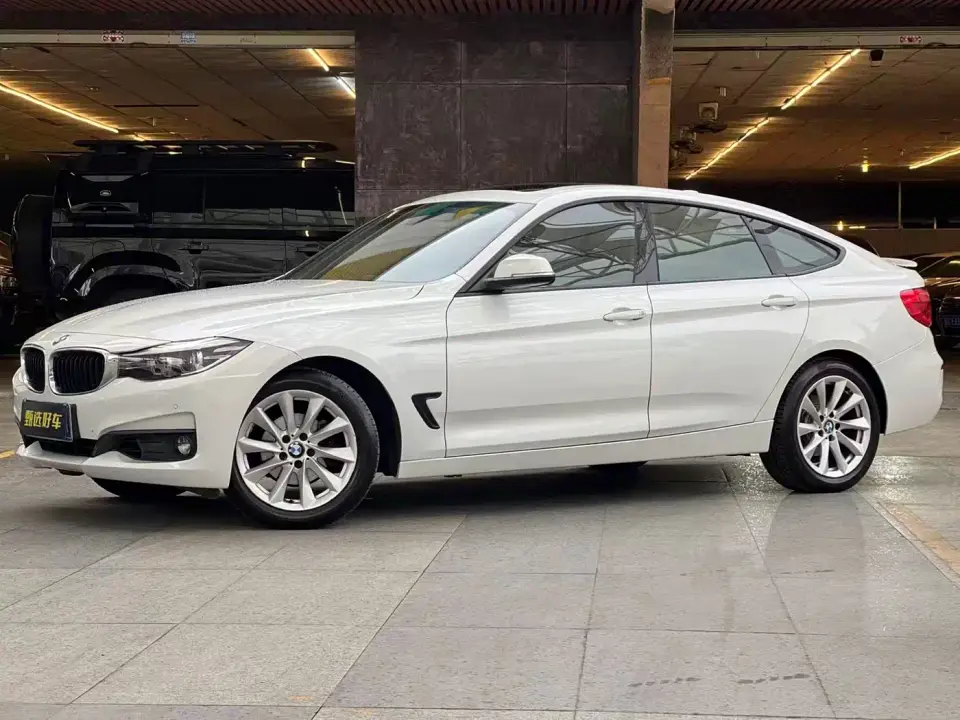 BMW 3 Series GT 320i Fashion 2019