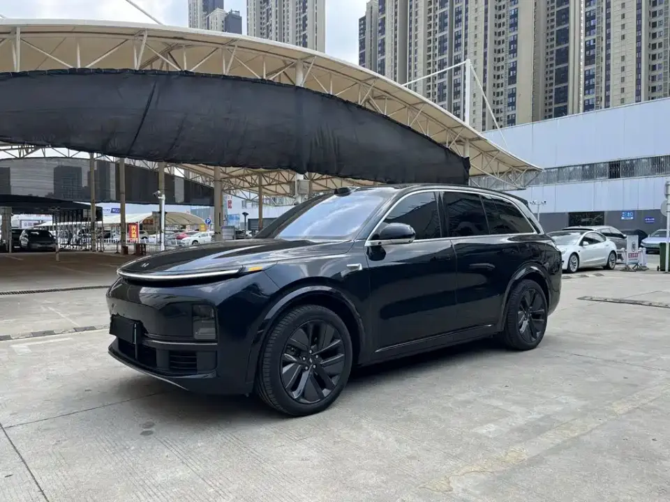 Li Auto Li L8 Model Ultra 2024