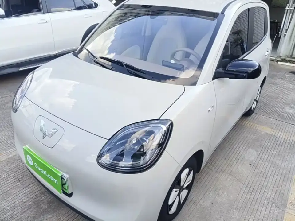 Wuling Motors Hongguang MINIEV 4-Door Advanced 2026