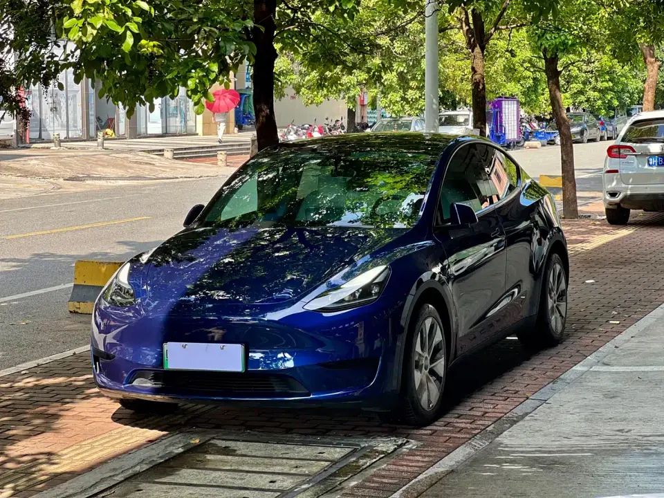 Tesla Model Y Facelift Rear-Wheel Drive Version 2022