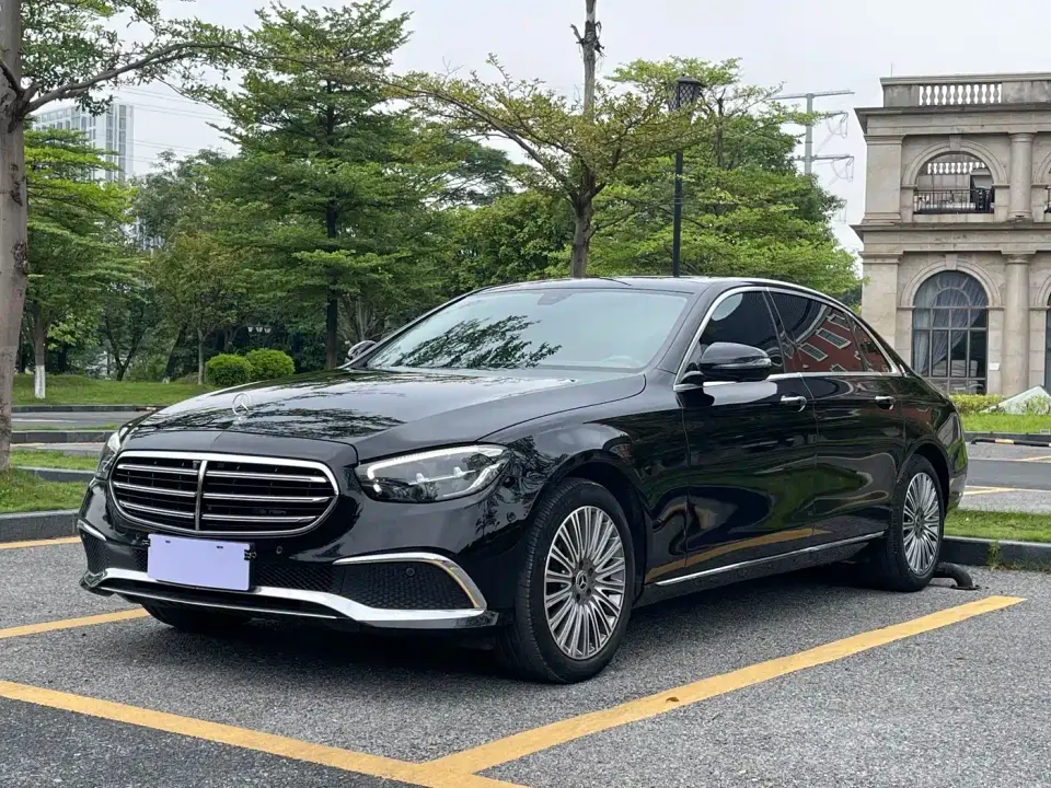 Mercedes-Benz E-Class Facelift E 300 L Luxury 2023