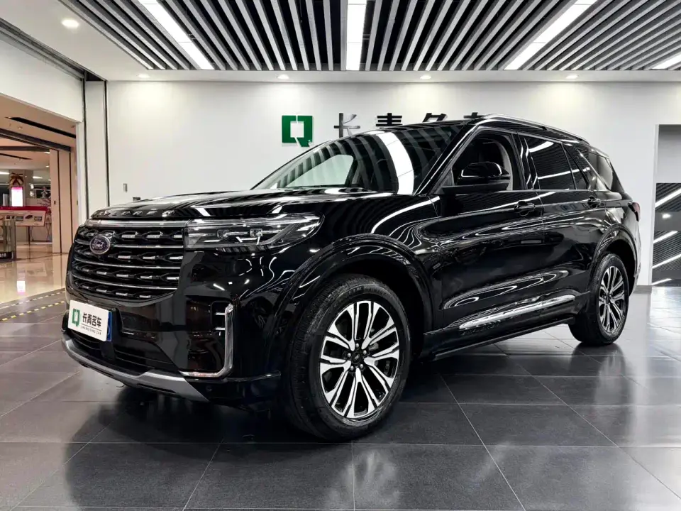 Ford Explorer 2.3T EcoBoost AWD Titanium Edition 7-Seater 2025