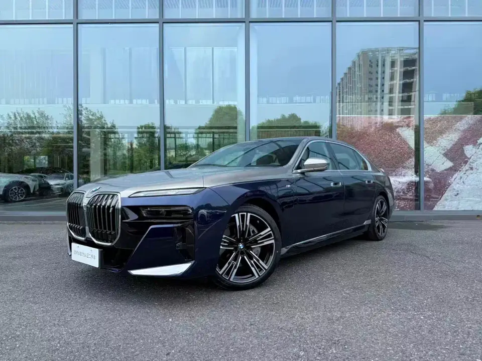 BMW i7 eDrive50L Premium M Sport Package 2025