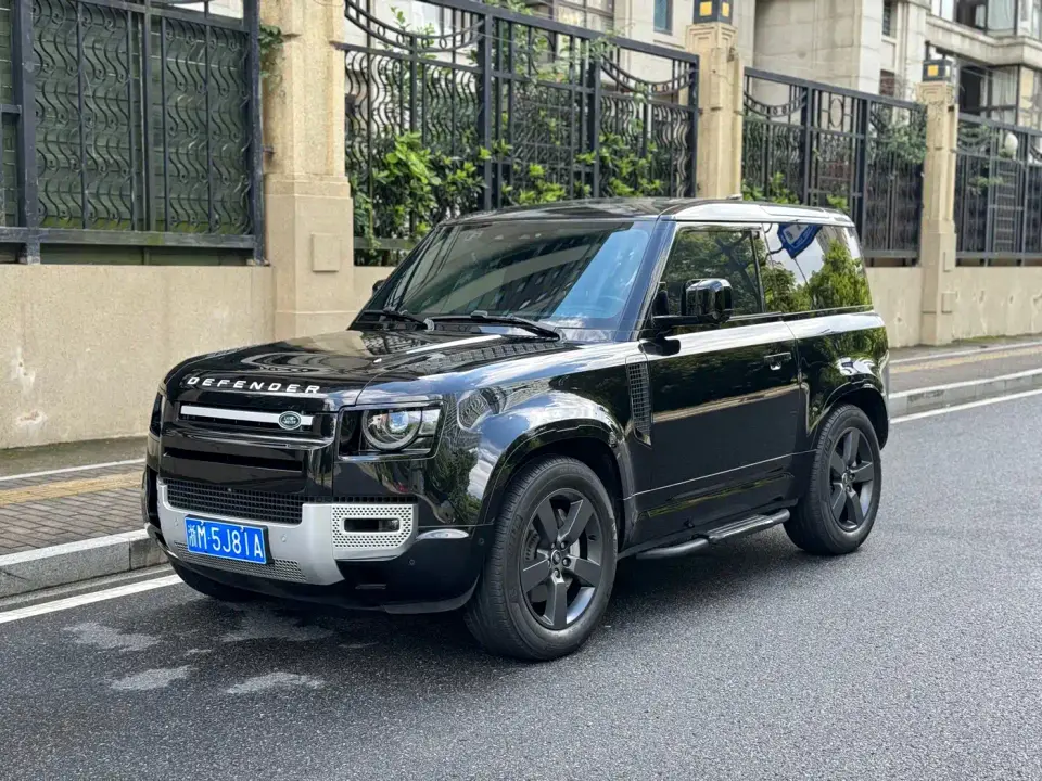 Land Rover Defender Model 90 3.0T P400 XS 2023