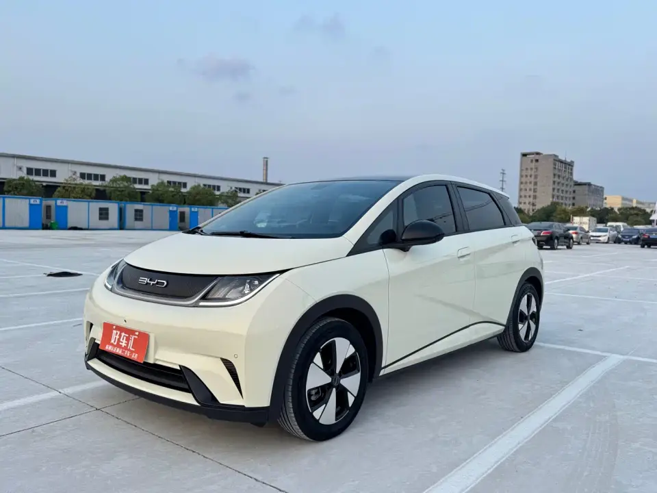 BYD Dolphin 420km Fashion Edition 2023