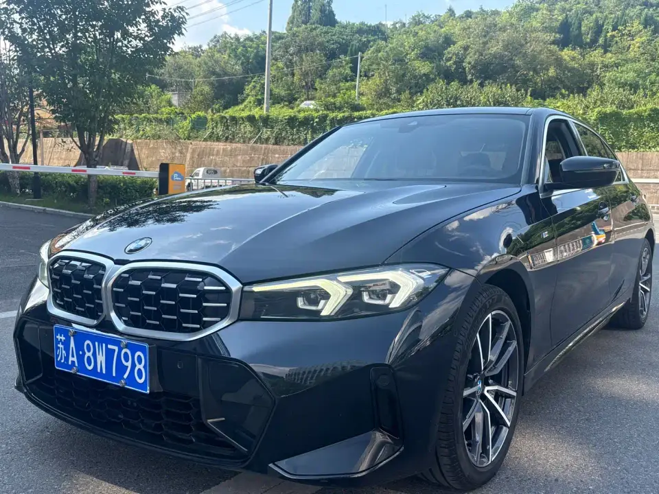 BMW 3 Series 325Li M Sport Package 2023