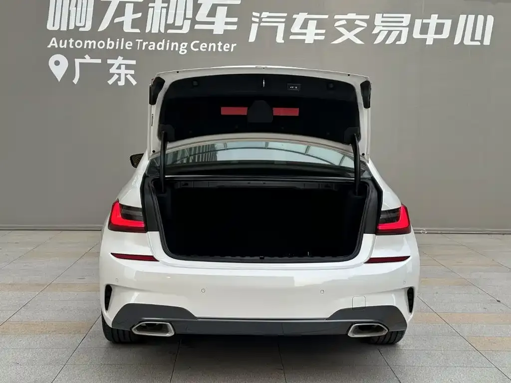 BMW 3 Series 325Li M Sport Package 2022 — фото 14