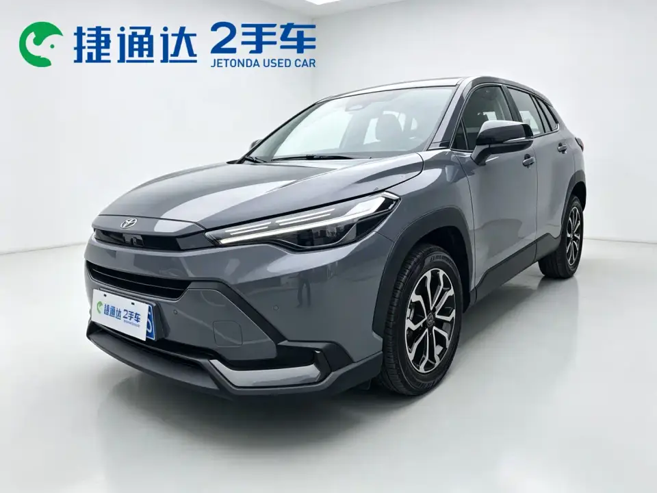 Toyota Frontlander 2.0L Smart Hybrid Mid Version 2025