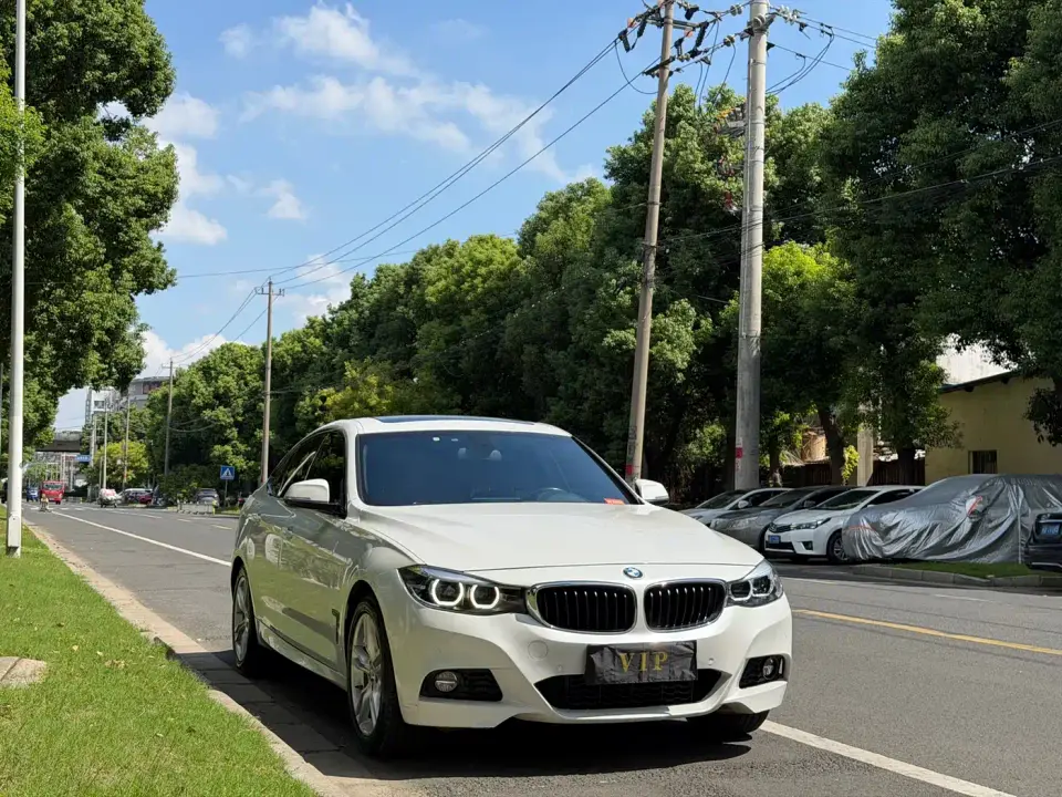 BMW 3 Series GT 320i M Sport Package 2021