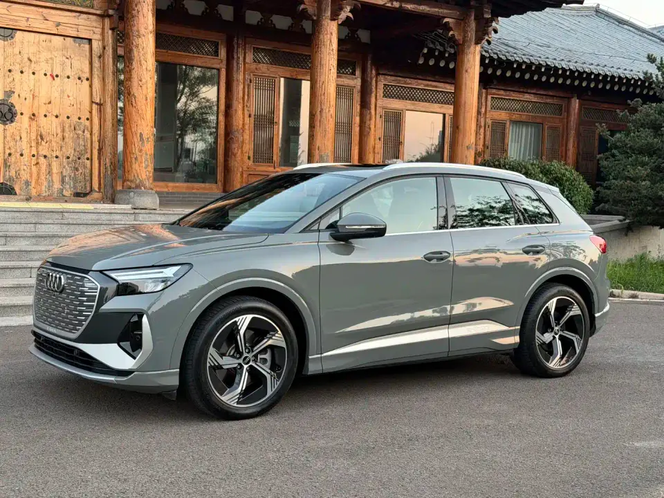 Audi Q4 e-tron 40 e-tron Creation Edition 2024