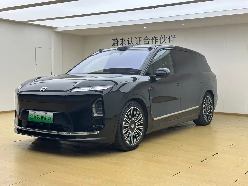 NIO ES8 Model 6-Seat Executive Luxury Edition 2025