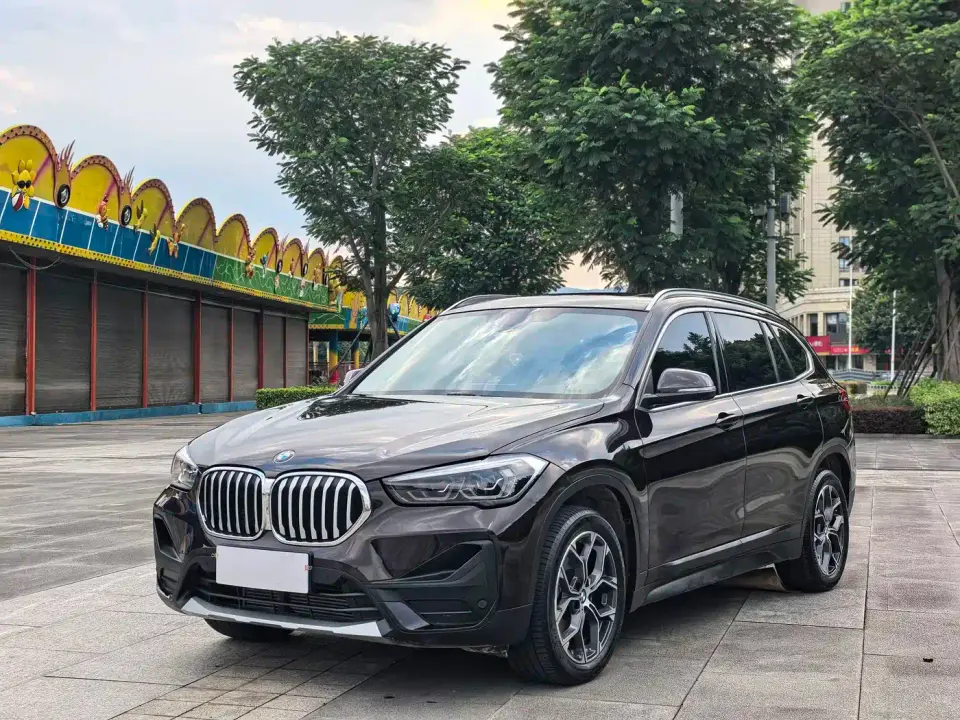 BMW X1 sDrive25Li Leading 2023