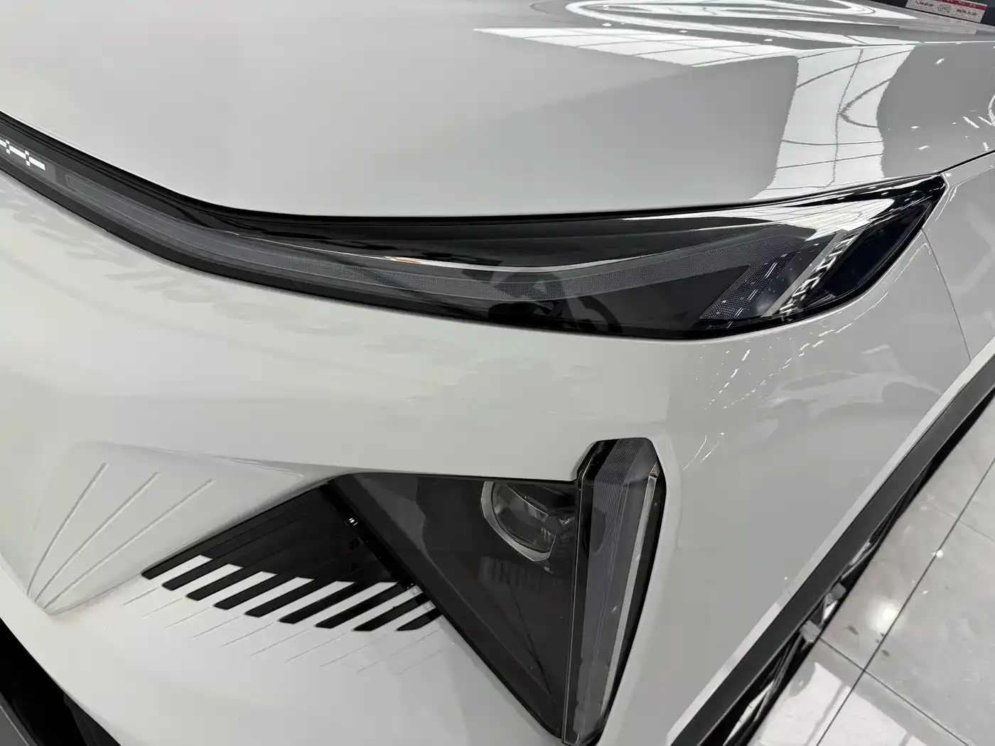 Geely Galaxy Galaxy L7 1.5T 115km Starship 2023 — фото 6