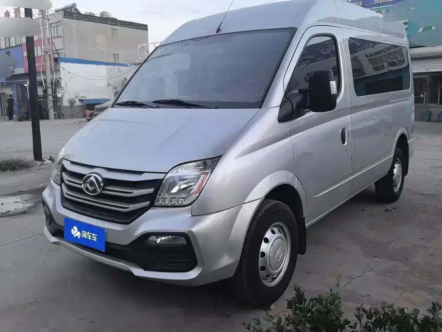 SAIC Maxus Xintu V80 Value Edition Aoyun 2.0T Manual Short Wheelbase Medium Roof 127Ps 5/6-seater 2026