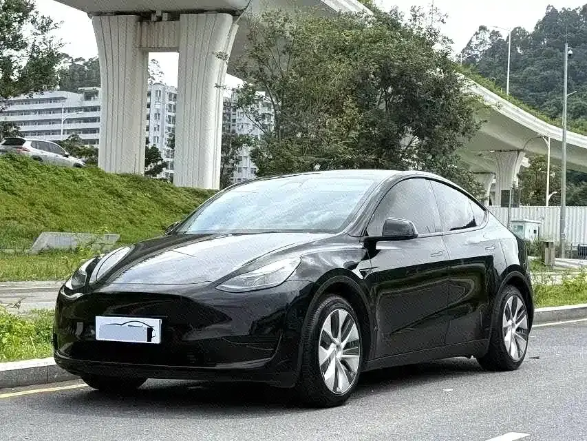 Tesla Model Y Facelift Rear-Wheel Drive Version 2022