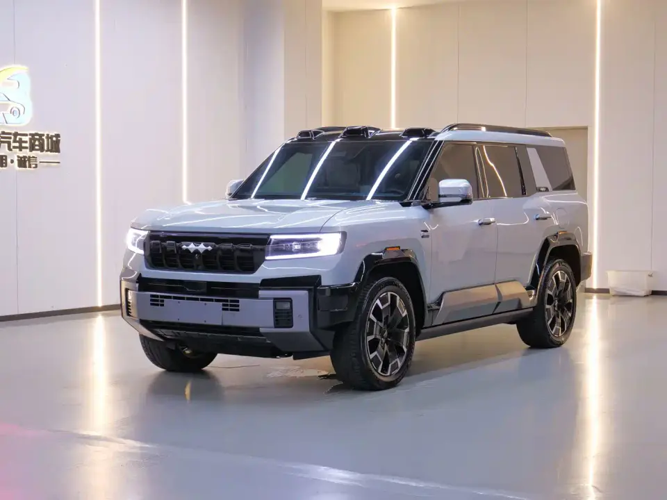 Fangchengbao Leopard 8 Zhiyong Flagship 6-Seater 2024