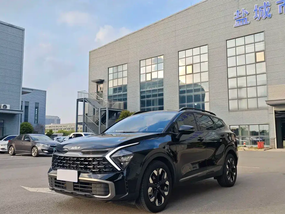 Kia Sportage Model 2.0T 2WD Premium Edition 2025