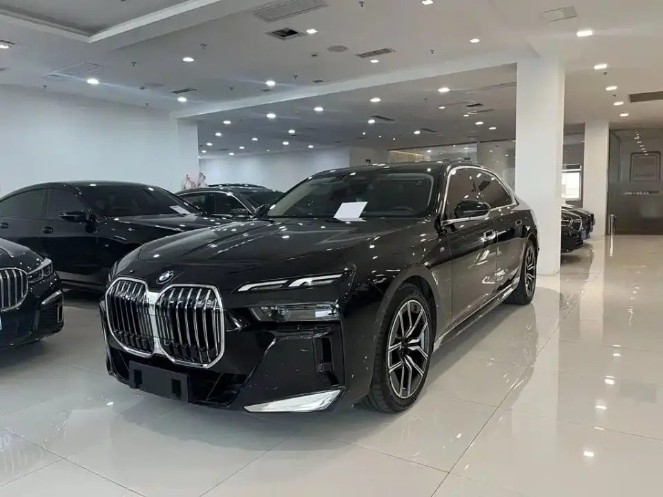 BMW 7 Series Model 735Li M Sport Package 2024
