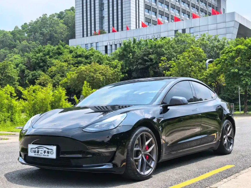 Tesla Model 3 Performance High-Performance AWD 2023