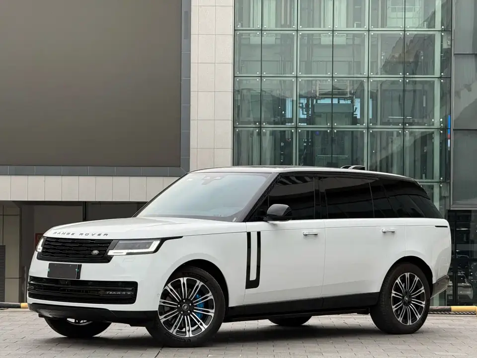 Land Rover Range Rover 3.0 L6 400PS Golden Age Extended 7-Seater 2024
