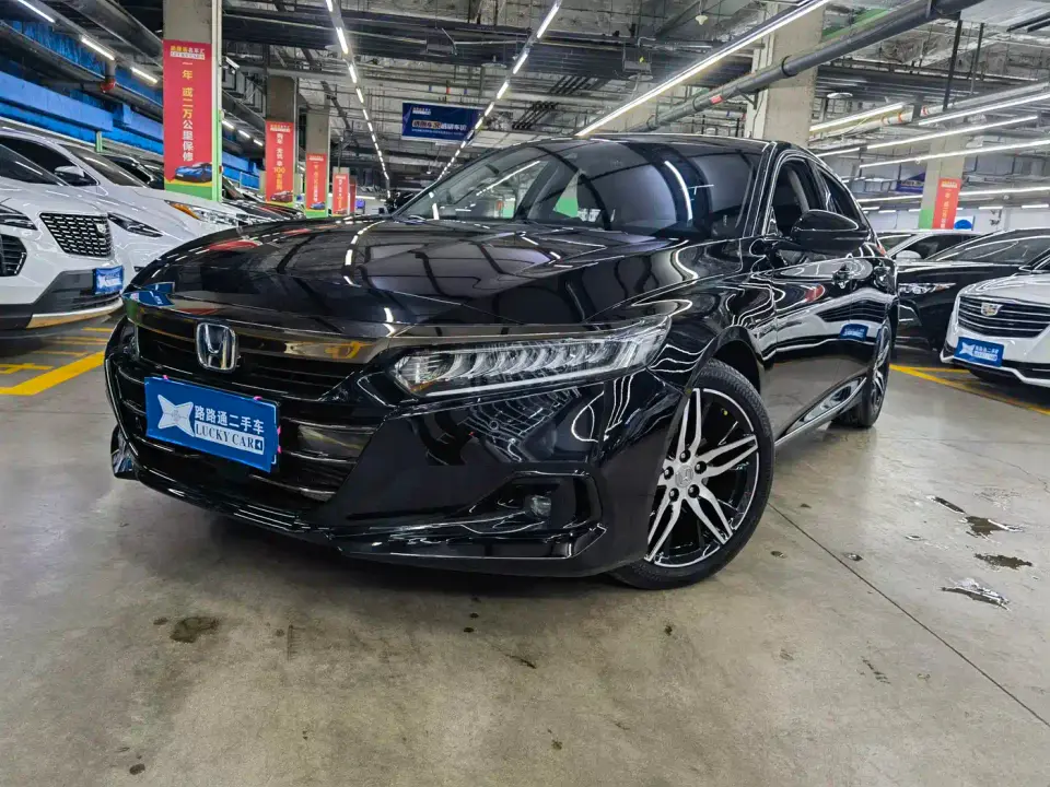 Honda Accord 260TURBO Phantom Night Premium 2022