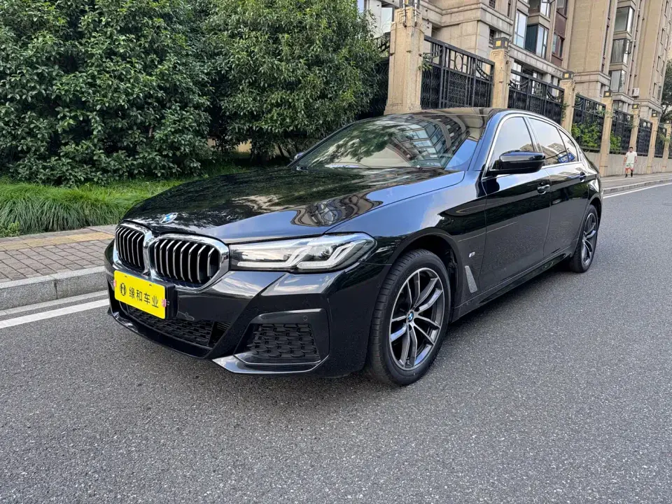 BMW 5 Series 525Li M Sport Package 2023