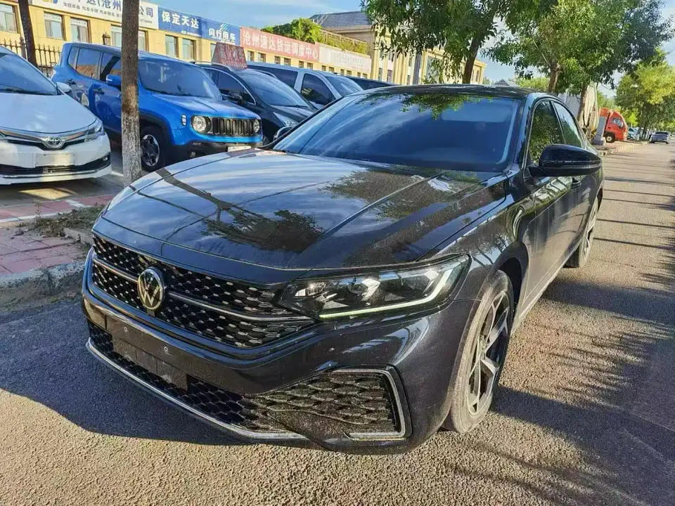 Volkswagen Passat 330TSI Elite Edition 2024